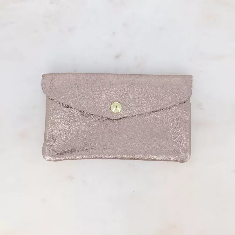 Pochette Barcelone en Cuir de Vachette, Bouton en Laiton Aimanté, une Fermeture Éclair, 3 compartiments 15,5x9,5cm – Image 4